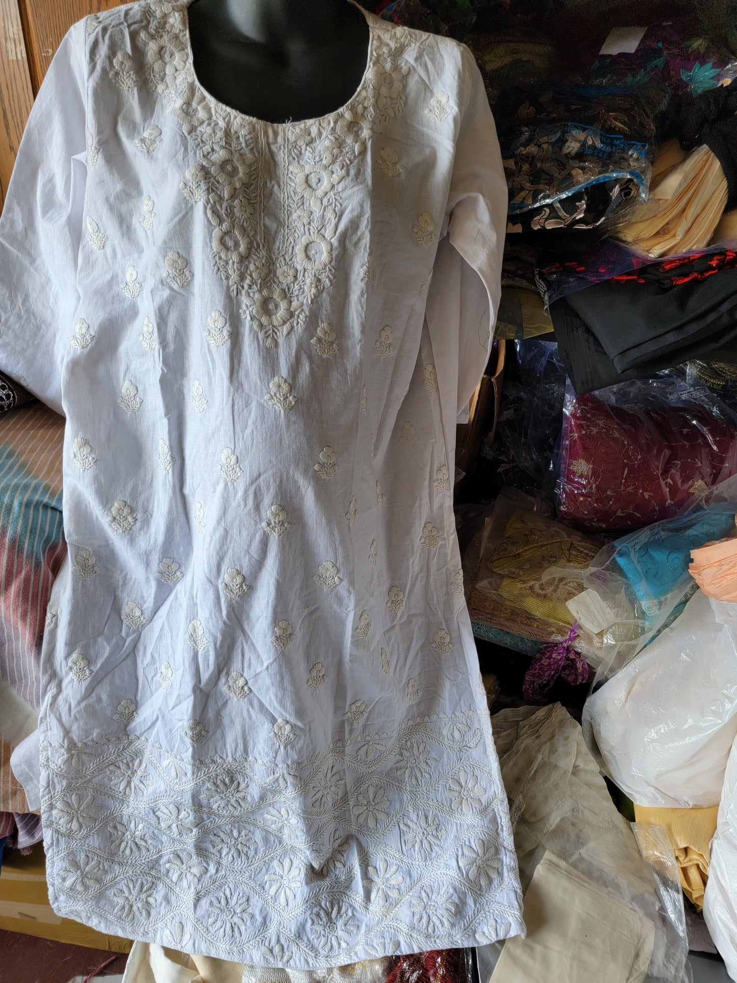 White Hand Embroidered Cotton Salwar kameez Dress Chest Size 44 Indian Wedding Party wear