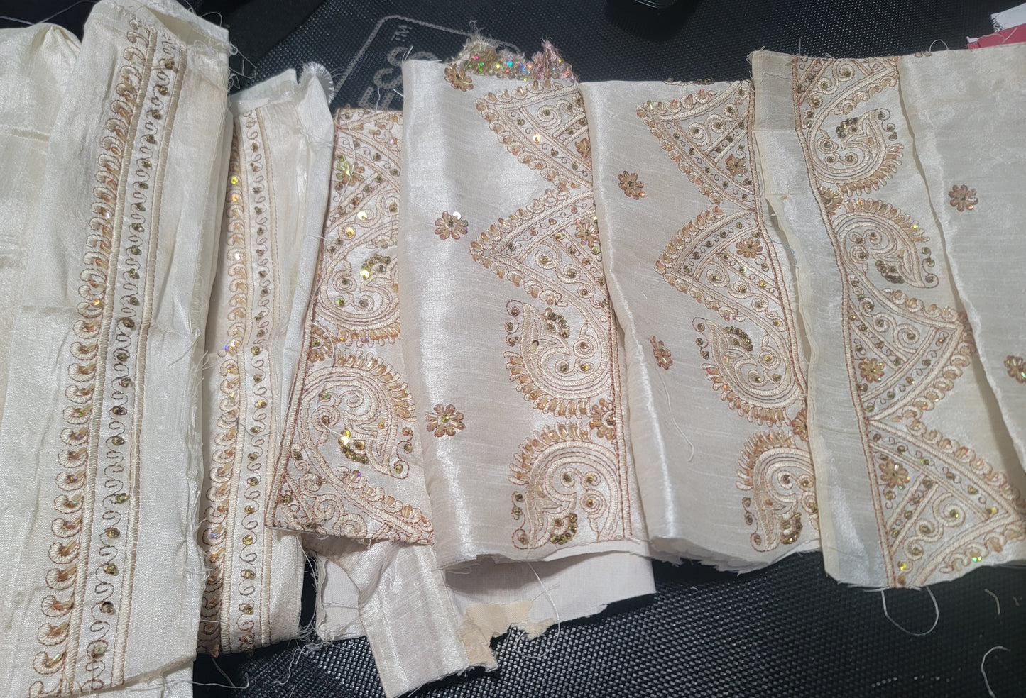 Set Of 25 Beaded Embroidered Lace Trim Art Craft Stitching fabric Doll Clothes Ornament Projects