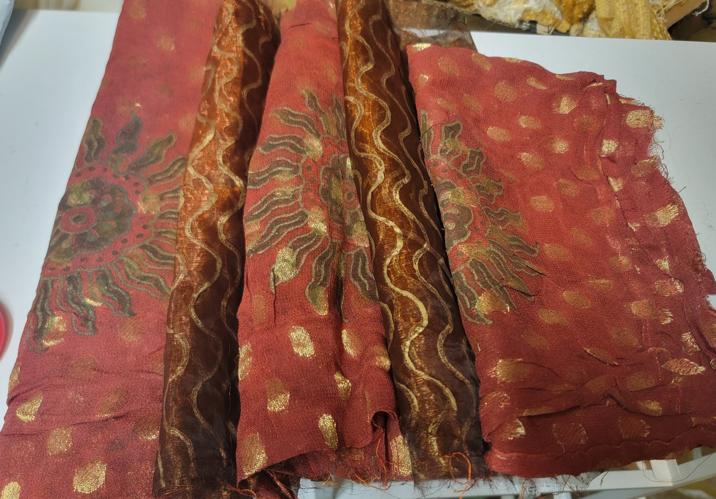 Set 10 Beaded Embroidered Lace Trim Art Craft Stitching fabric Doll Clothes Ornament Projects