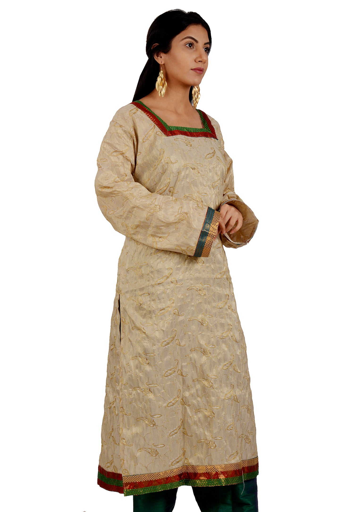 Gold Long sleeves Salwar kameez Dress Chest size 44 Indian Wedding party Wear