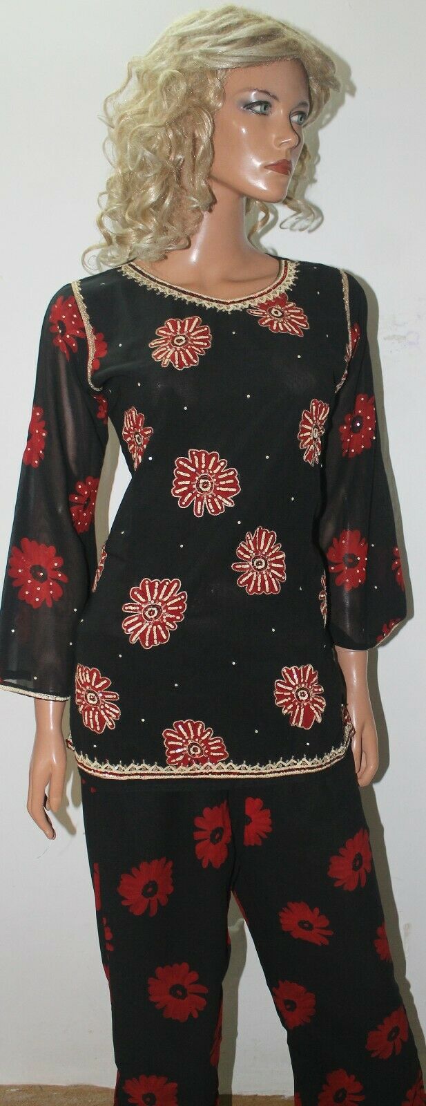 Black Crepe Stylish Ready Wear Collections Palazzo Pant Salwar kameez Chest 36