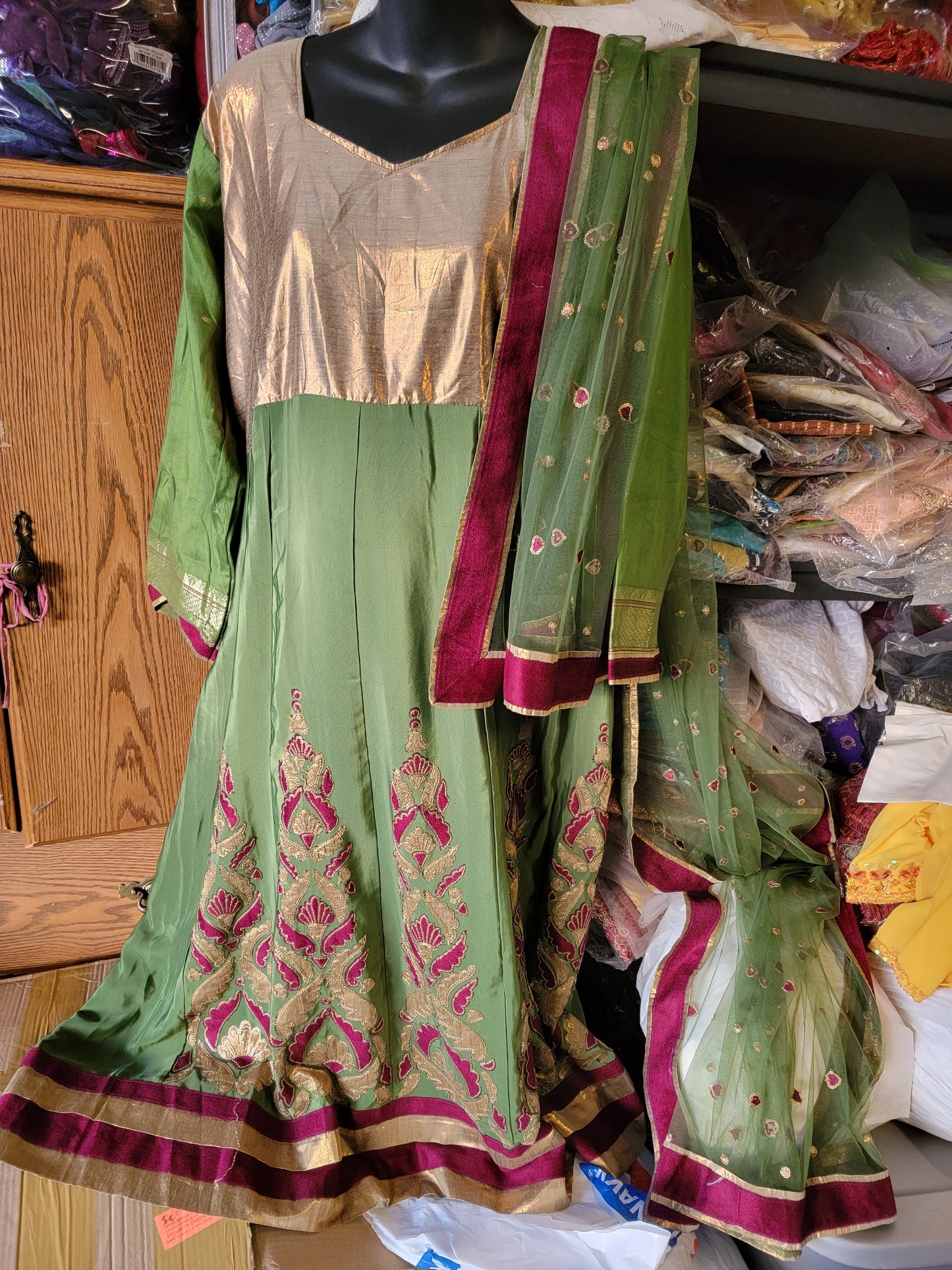 Green  Hand Embroidered Anarkali Dress Salwar kameez Dress Plus Chest Size 48 Indian Wedding Party wear
