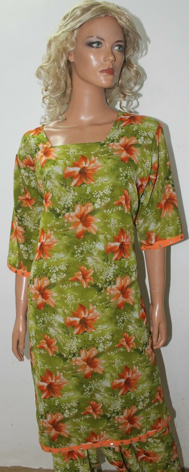 Green Floral Print Ready to Wear Salwar Kameez  chest 46   Fast ship New