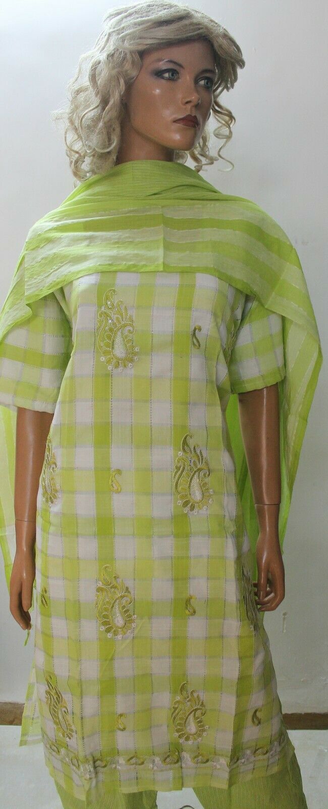 Green Cotton  Salwar Suit Set By Inayah Patel chest size 46